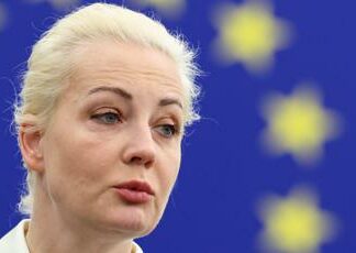 Presidenziali Russia, appello Navalnaya: “Il 17 marzo tutti contro Putin”