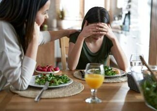Salute: Schillaci, ‘aumentano disturbi alimentazione, segnali allarme in under 8’