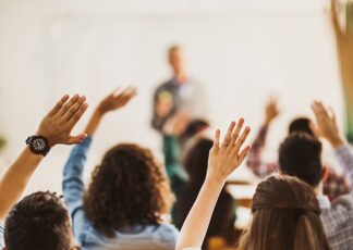 Scuola, il pediatra: “Proposta Valditara favorisce conoscenza e integrazione”