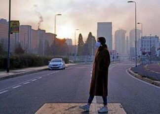 Smog, in periferie più danni a salute, tassi decesso quasi doppi