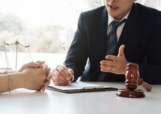 Sportello legale gratuito per vittime di violenza: l’iniziativa Das-Gruppo Generali e Fondazione Libellula