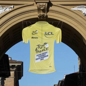 Tour de France, 100 giorni al via. Partito countdown a Firenze