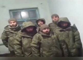 Ucraina, 7 turisti indiani mandati in guerra dalla Russia: “Aiutateci”