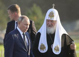 Ucraina, la chiesa russa ‘benedice’ l’operazione speciale: “È guerra santa”