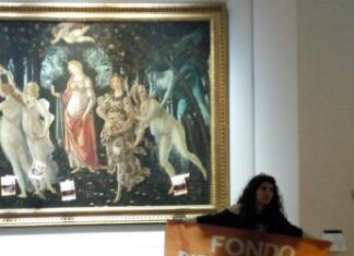 Uffizi, blitz Ultima generazione: volantini attaccati alla Primavera di Botticelli