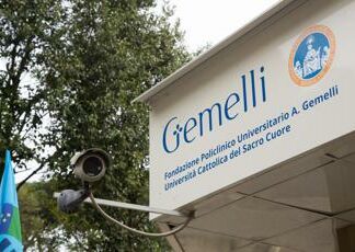 Vaccini, al Gemelli ambulatorio dedicato a fragili e anziani individuati con l’Ai