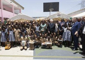 Acqua, energia e libri per le scuole in Costa d’Avorio. Il progetto Eni-Petroci-Avsi