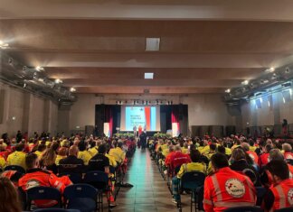 Alluvione in Toscana, la Regione dice grazie a 4.800 volontari Alluvione in Toscana, la Regione dice grazie a 4.800 volontari