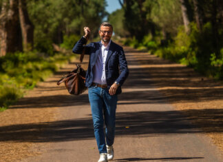 Antonio Mazzeo candidato Europee: “Emozione e gratitudine” Antonio Mazzeo candidato Europee: "Emozione e gratitudine"
