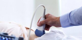 Argentina, bimba di 10 anni va in ospedale con forti dolori di pancia e si scopre che è incinta: arrestato il patrigno