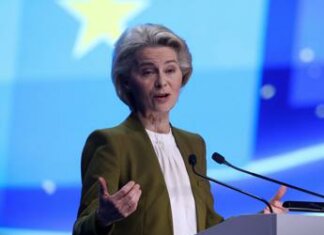 “Chiamatemi Ursula”, come von der Leyen cambia la sua immagine per le Europee