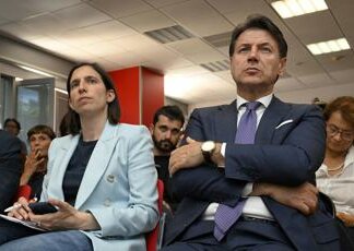 Conte: “Io con Schlein se lei si libera di cacicchi e capibastone”