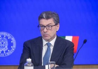 Def, Giorgetti: “Puntiamo ad aggiustamento dei conti in 7 anni”