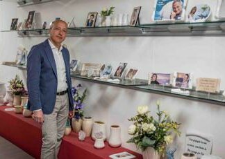 Five Color, Fano: “Fotoceramica, dall’arte sacra funeraria ai mosaici di design per ambienti ricercati”