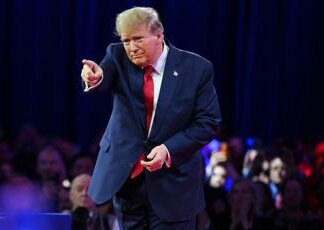 Guerra al ‘deep state’, se vince Trump promette di smantellare il governo federale