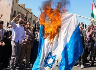Iran, Usa: “Oggi attacco contro Israele con 100 droni e missili”