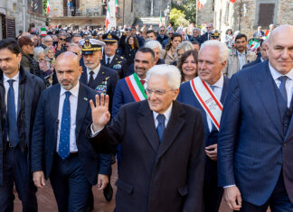 Mattarella a Civitella: “Senza memoria non c’è futuro” Mattarella a Civitella: "Senza memoria non c'è futuro"