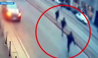 Milano, preso a calci e pugni in faccia per strappargli Rolex da 50mila euro: 3 arresti