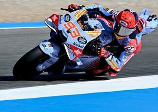 MotoGp Spagna, Marquez torna in pole e Bagnaia indietro