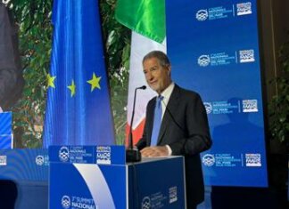 Musumeci: “Il mare può diventare il nuovo motore di crescita dell’economia”