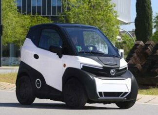 Nissan S04 Nanocar arriva in Italia