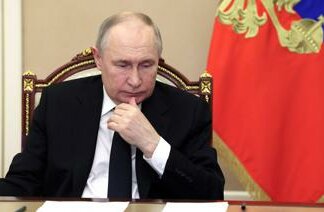 Russia, Putin e la stretta sull’immigrazione: “Entra solo chi segue tradizioni”