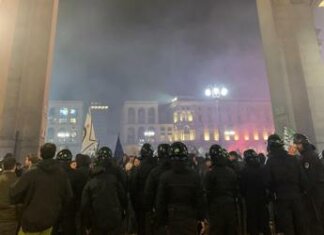 Scudetto Inter, agenti schierati in galleria Vittorio Emanuele