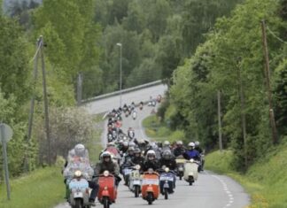 Vespa world days 2024, raduno mondiale record a Pontedera Vespa world days 2024, raduno mondiale record a Pontedera