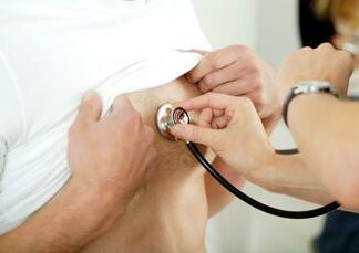 Covid, aumenta rischio cardiovascolare nei 3 anni dopo infezione: lo studio