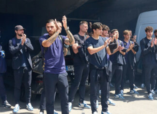Udinese-Empoli, grande abbraccio tifosi azzurri. Sfida sold out Udinese-Empoli, grande abbraccio tifosi azzurri. Sfida sold out