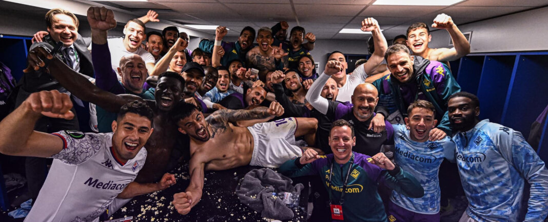 Fiorentina abbracciata dai tifosi a Peretola, Italiano superstar
