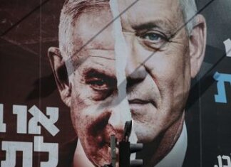 Gaza, ultimatum a Netanyahu: scontro con Gantz sul piano per la Striscia