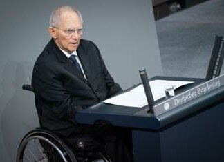 Germania, scoperta buca di 1,2 metri nella tomba di Schaeuble