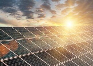 Illusione green: in Italia le rinnovabili aumentano ma rischiano di essere insufficienti per il 2030