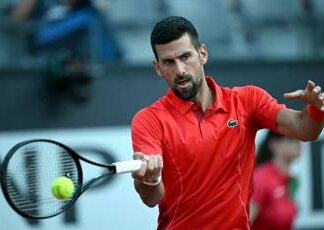 Internazionali d’Italia, Djokovic supera Moutet e va al terzo turno. Esce Ruud