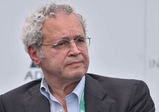 Mentana: “Offeso da Lilli Gruber, La7 dica qualcosa o traggo conclusioni”