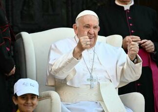 Papa a Verona, nella città di Giulietta Francesco cita Shakespeare: “Seminiamo amore”