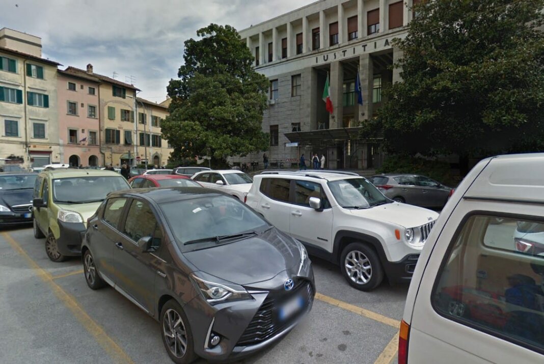Parcheggi a Pisa, accordo del Comune con Tribunale