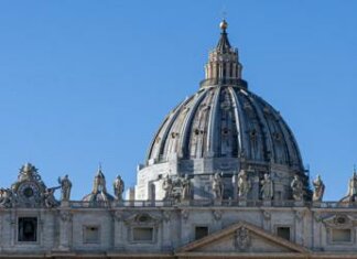 Parroco con armi a San Pietro: “Sono per difesa personale”