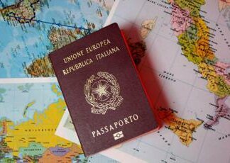Passaporti, Altroconsumo: “Situazione migliorata ma procedure per tamponare emergenza”