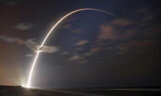 SpaceX espande la rete Starlink: quasi 6000 satelliti in orbita