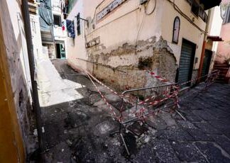 Terremoto Campi Flegrei, scossa 3.4. Oggi vertice a Palazzo Chigi