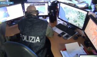 Terrorismo, armi e droga: 19 arresti in blitz contro organizzazione turca