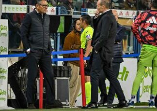 Var, il calcio come tennis e Nfl? Fifa studia rivoluzione