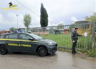 Discarica abusiva a Calcinaia, 82 tonnellate rifiuti pericolosi Discarica abusiva a Calcinaia, 82 tonnellate rifiuti pericolosi