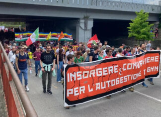 Ex Gkn in piazza a Firenze, oltre tremila persone in corteo Ex Gkn in piazza a Firenze, oltre tremila persone in corteo