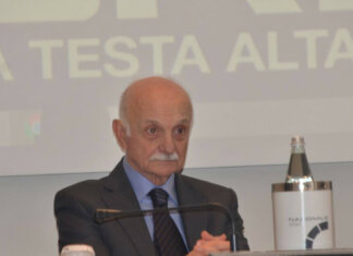 Mori indagato stragi 1993, il generale: “Accuse surreali” Mori indagato stragi 1993, il generale: "Accuse surreali"