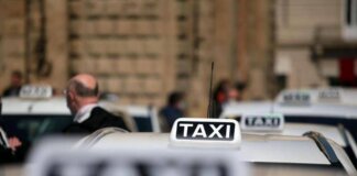Caro carburanti, protesta dei taxi il 26 ottobre sotto il Mef