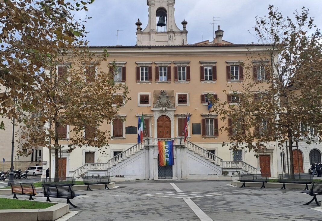 Chiusura elettorale Livorno: il saluto dei candidati sindaco - Corriere ...