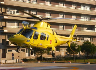 Rischia di annegare in piscina a Terricciola: bambina di 10 anni al Meyer L'elisoccorso Pegaso